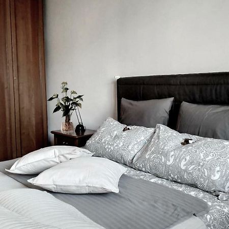 דירות מסטרה Casa Lory מראה חיצוני תמונה